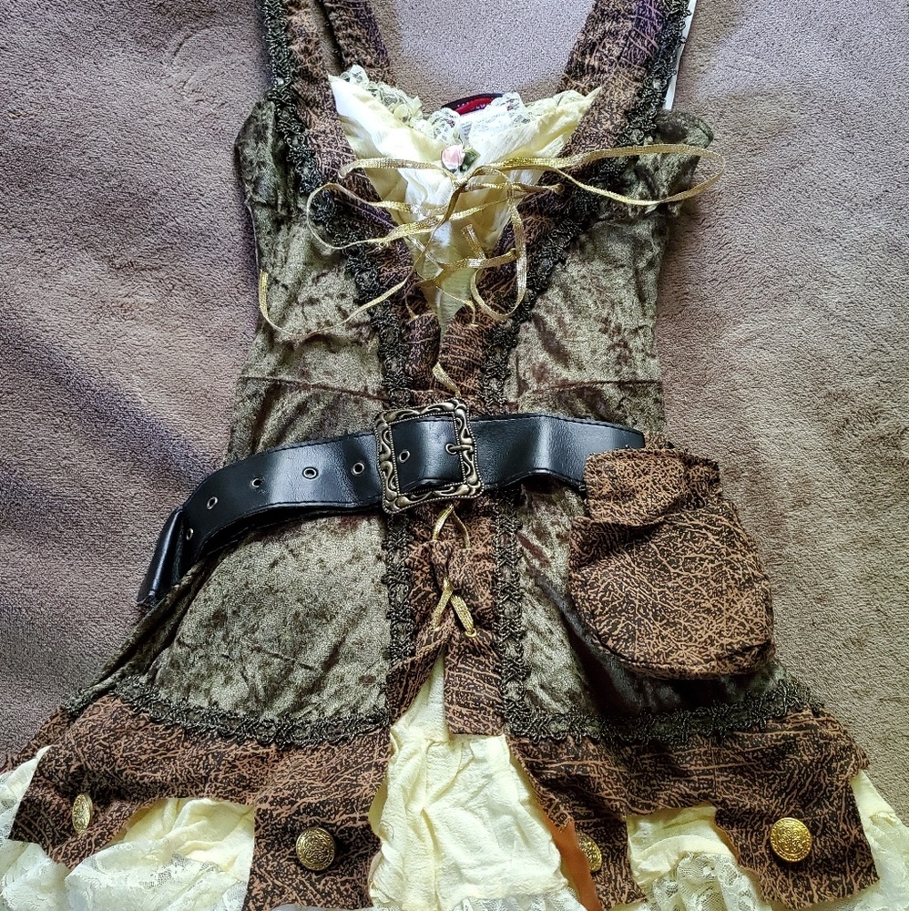 Lady Robin Hood costume